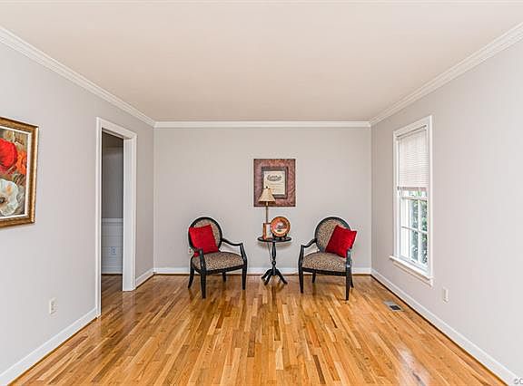5th image of 1903 Boardman Ln
