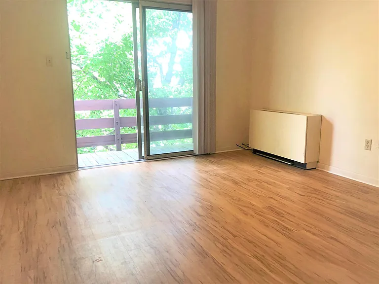 6350 Forward Ave #24 — Photo 40