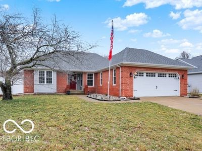 6104 Brandermill Rdg, Columbus, IN, 47203