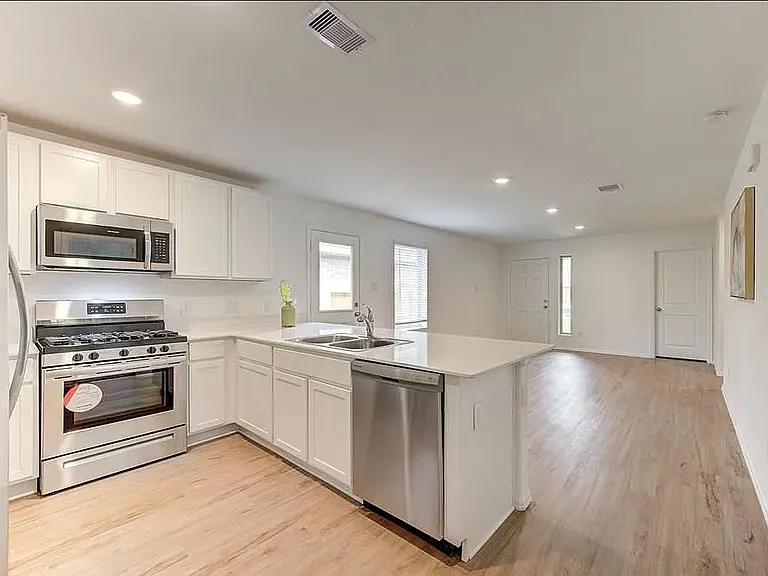 27014 Jasmine Breeze Dr — Photo 15