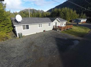 1383 Deer Mountain Ct, Ketchikan, AK 99901