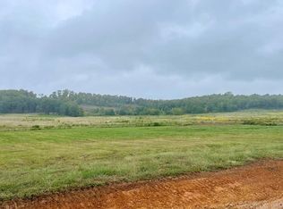 135 E Republican Rd, Greenbrier, AR 72058