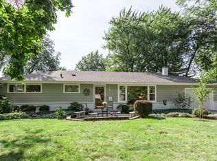 1838 Cherry St, Wheaton, IL 60187