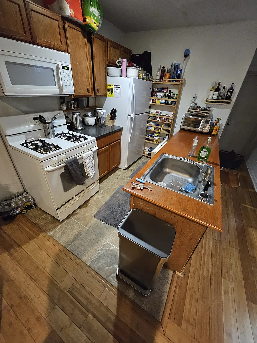 Building Photo - 3625 Hamilton St #1