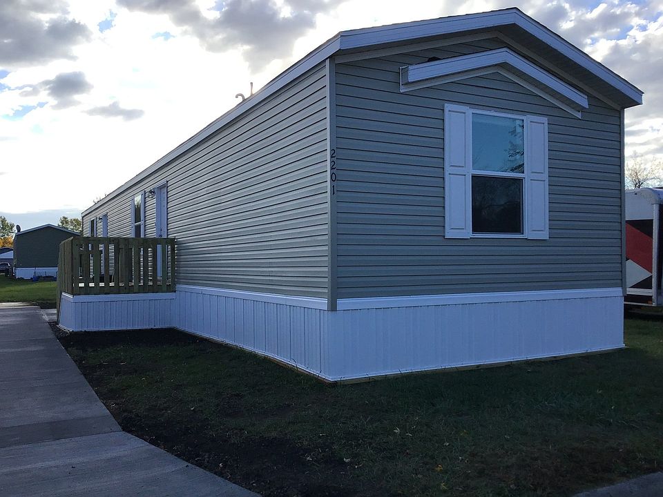 1st image of 2050 Four Seasons Dr #430