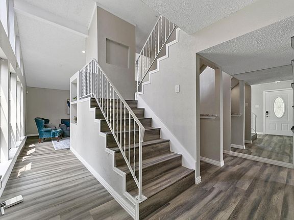 3rd image of 5326 Pensacola Dr