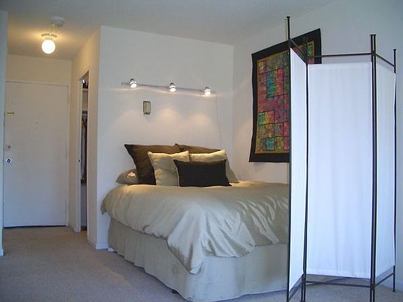 Sleeping Alcove
