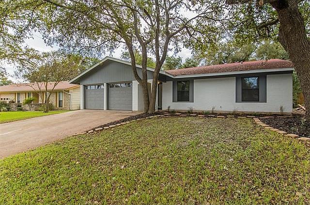 1st image of 6909 Whispering Oaks Dr