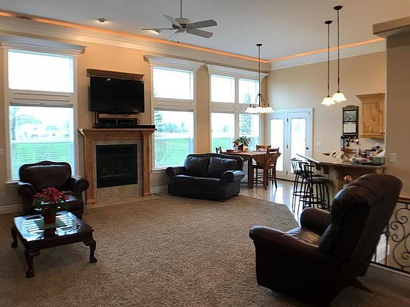 4th image of 5273 Shadow Creek Dr