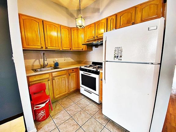 3rd image of 2278 80th St #3C