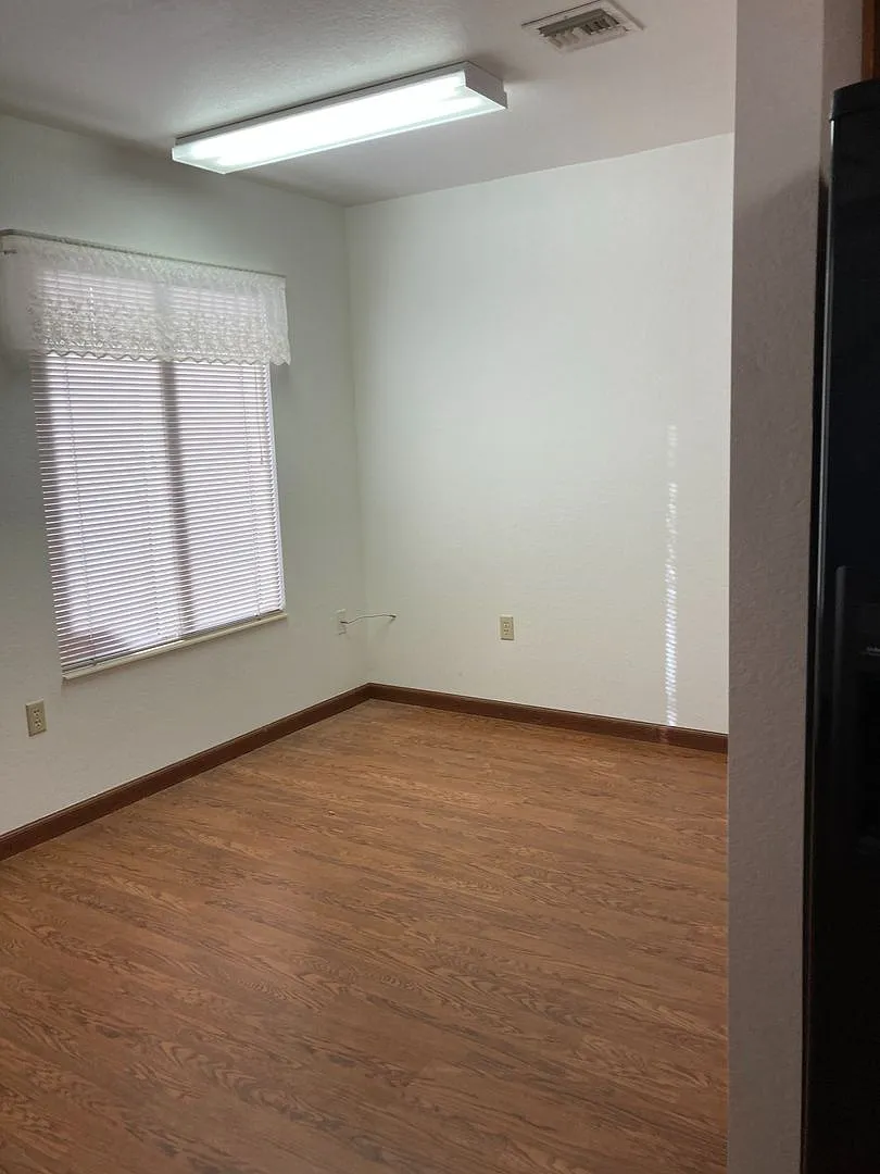 55+ Adult Community — Photo 3