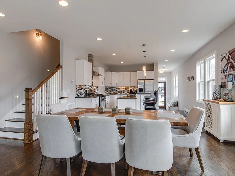 2815 W Kirkwood Ave #B — Photo 20