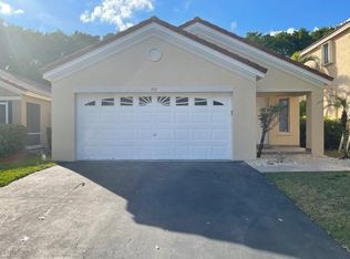 579 Talavera Rd, Fort Lauderdale, FL 33326