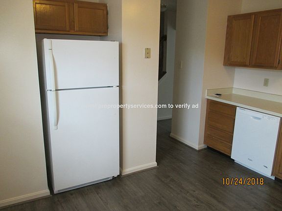 4th image of 11214 Robins Glenn Dr