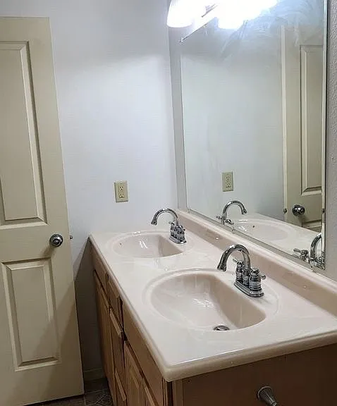 330 Faith Ln #334 — Photo 7