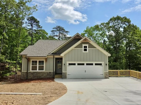 149 White Antelope St, Waleska, GA 30183
