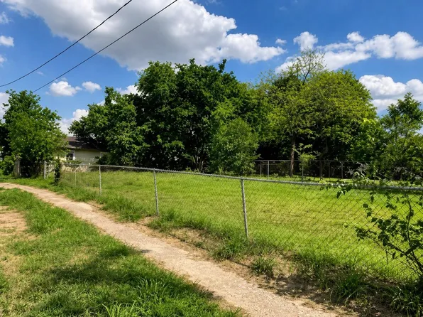 1722 Worms St, Houston, TX 77020