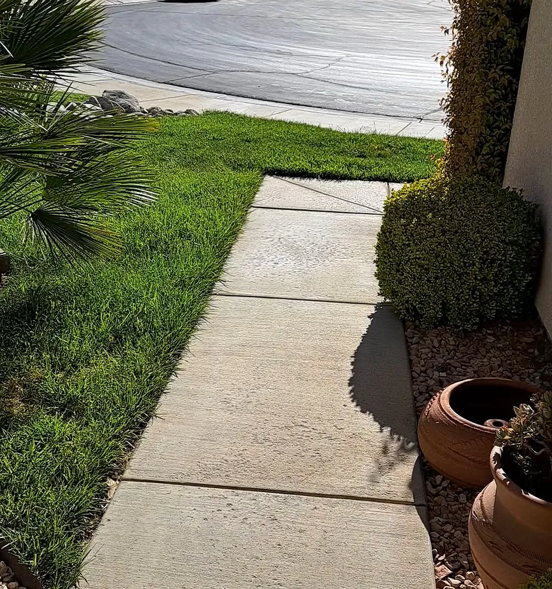 2 bed, 1456 sqft, $2,600 — Photo 4