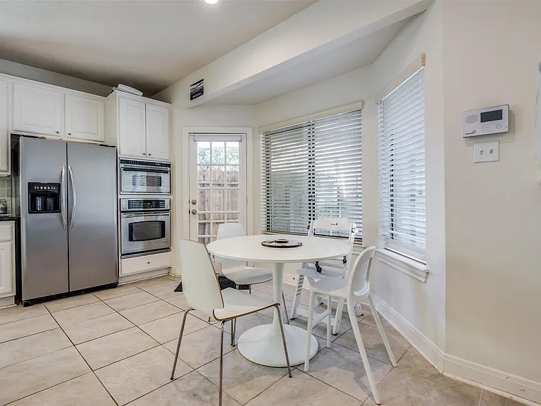 14202 Scarborough Fair St — Photo 22
