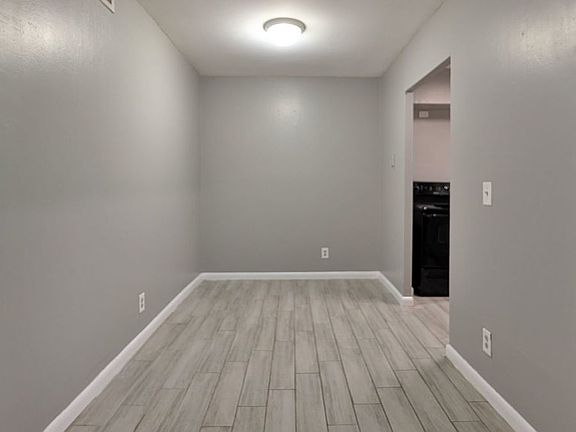 5th image of 1035 Arco Dr #1B-1BA-700SQFT