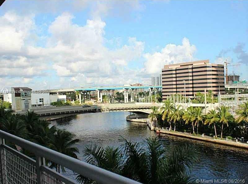 1st image of 690 SW 1st Ct APT 605