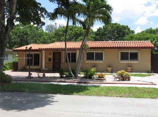 14201 Lake Saranac Ave, Miami Lakes, FL 33014