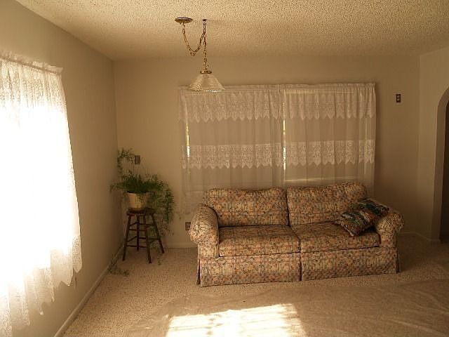 2nd image of 846 Garfield St