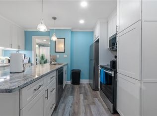 300 Peachtree St NE APT 20M, Atlanta, GA 30308