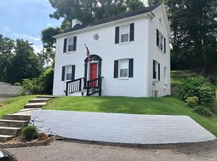 1319 College Ave, Bluefield, WV 24701