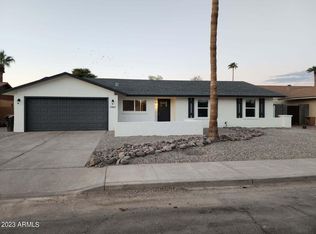 2440 W Portobello Ave, Mesa, AZ 85202