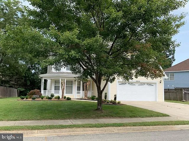 48005 Mayflower Dr — Photo 3