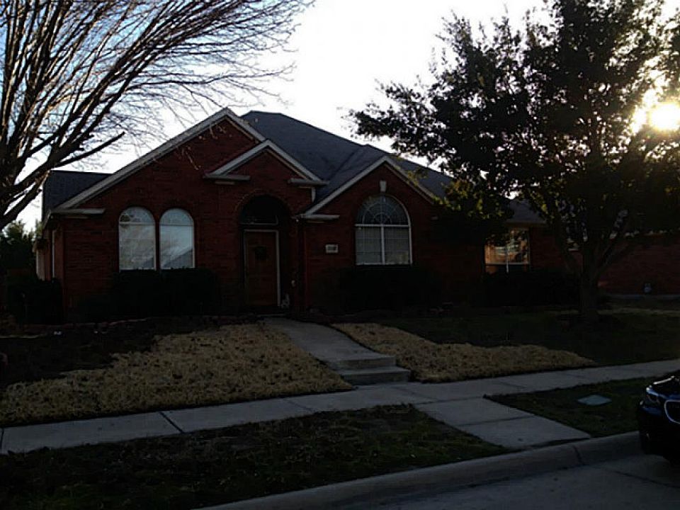 1st image of 2218 Meredith Ln