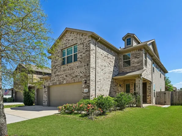 1728 Brushy Cedar Ct, Conroe, TX 77301