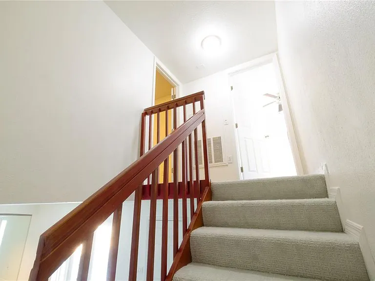 2947 Poplar Ave — Photo 25