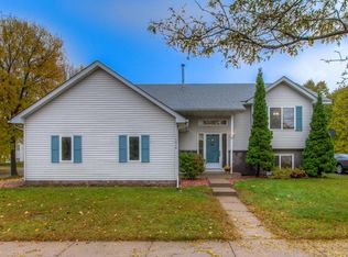 1016 Spruce St, Farmington, MN 55024