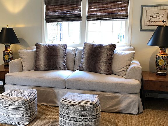 Living room 1