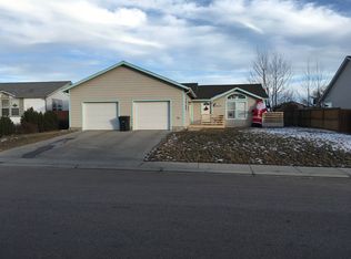 4207 Longhorn Ave, Gillette, WY 82718