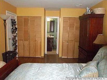 4th image of 14 Debbie St #B