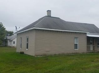 301 Fisher St, Gilman City, MO 64642