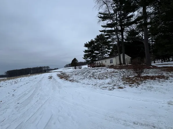 338 Snowdrift Rd, Andreas, PA 18211