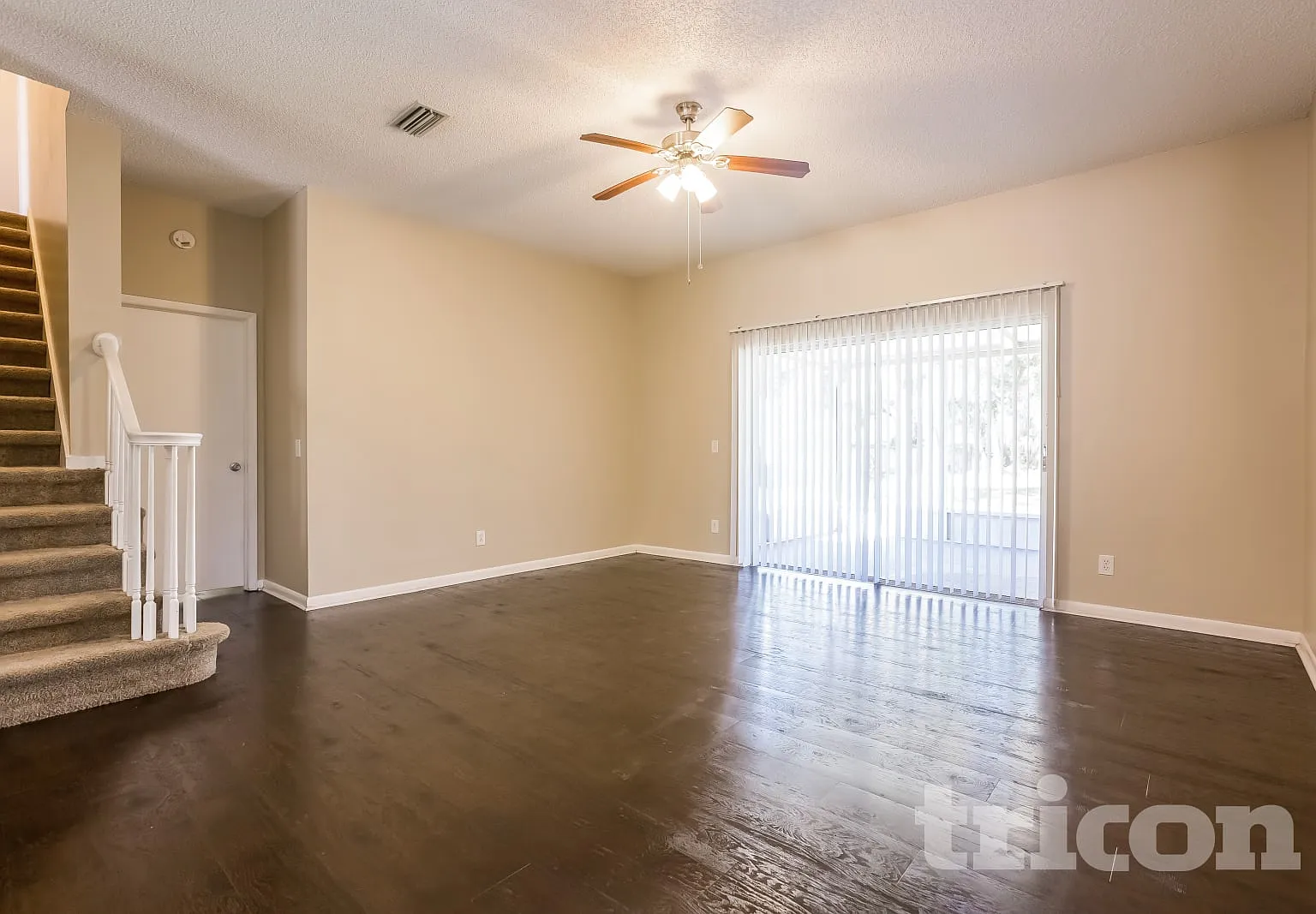 4501 Cabbage Palm Drive Valrico FL — Photo 3
