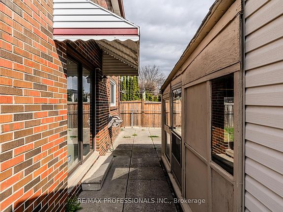 5th image of 45 Chartwell Rd