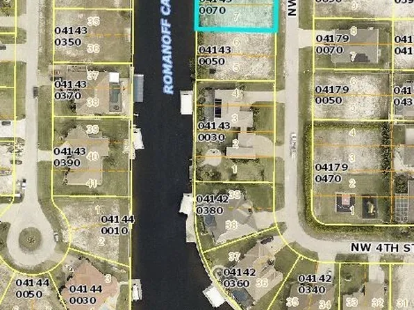 420 NW 38th Pl, Cape Coral, FL 33993