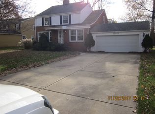 20249 Kramer Dr, Rocky River, OH