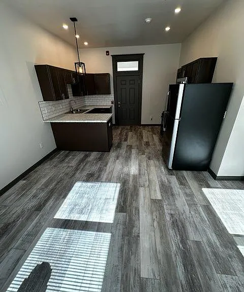5815 6th Ave #4 — Photo 8
