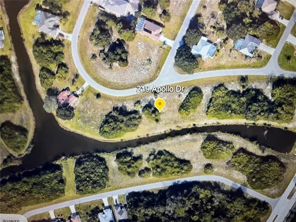 219 Apollo Dr #174, Rotonda West, FL 33947