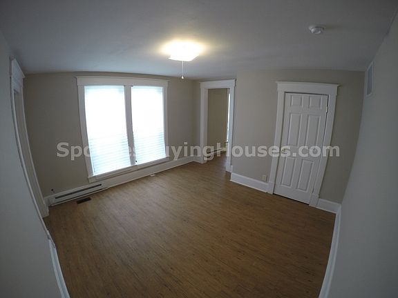 3rd image of 1444 S Richland St APT B