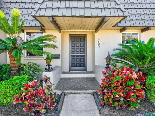 2105 Cordova Grn #2105, Seminole, FL 33777