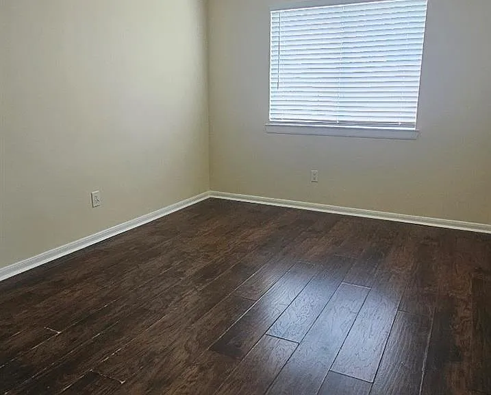 7111 Brody Ln — Photo 8