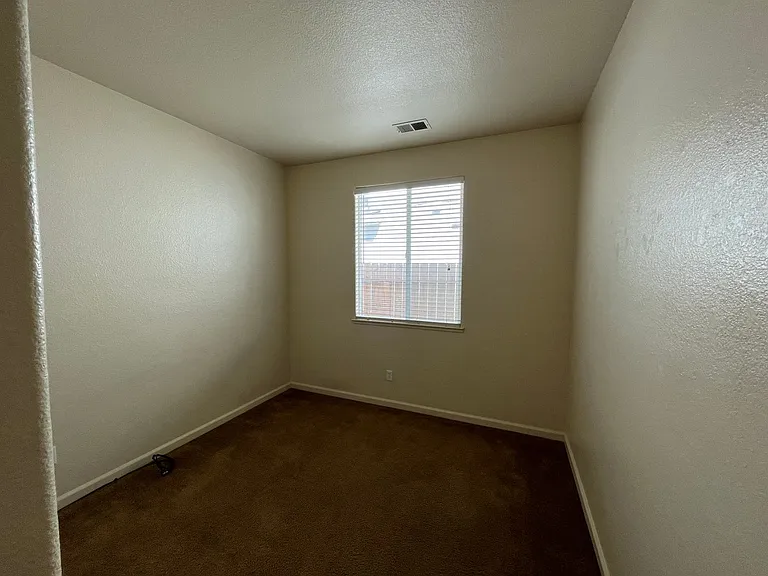 1187 Steidlmayer Way — Photo 7